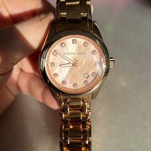 Michael Kors rose gold watch